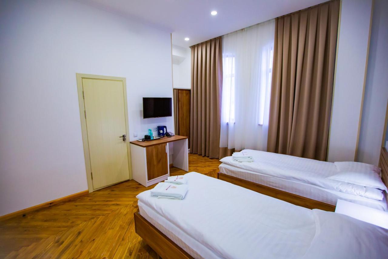 Art Eco Hotel タシュケント エクステリア 写真